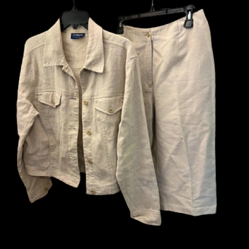 Liz Sport Linen Cotton 2 piece set jacket & Bermuda shorts Size 10 Large